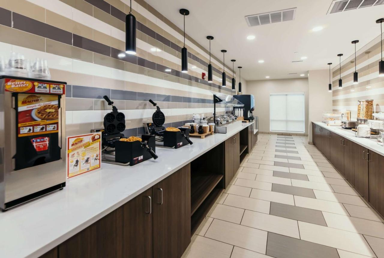 La Quinta Inn & Suites By Wyndham Ankeny Ia - Des Moines Ia Eksteriør billede