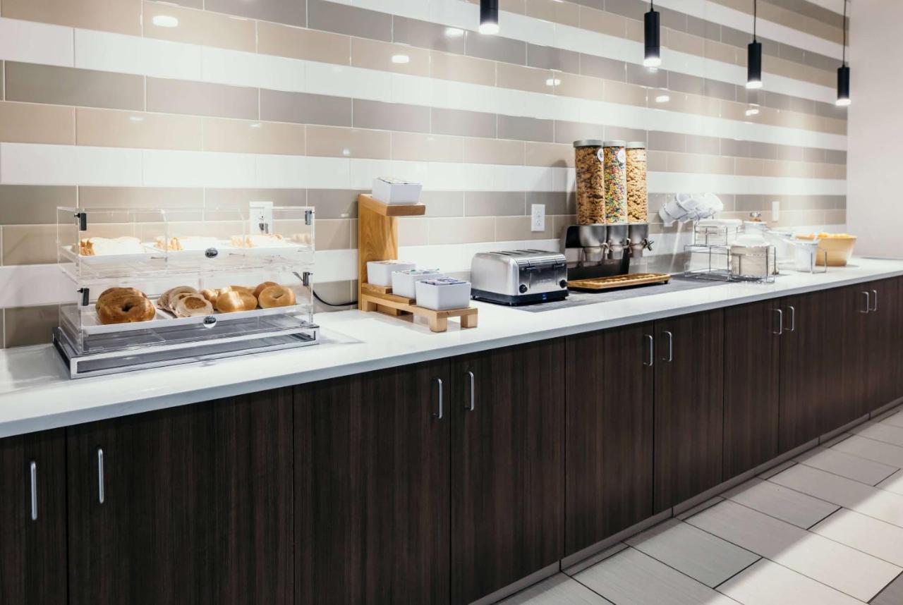 La Quinta Inn & Suites By Wyndham Ankeny Ia - Des Moines Ia Eksteriør billede