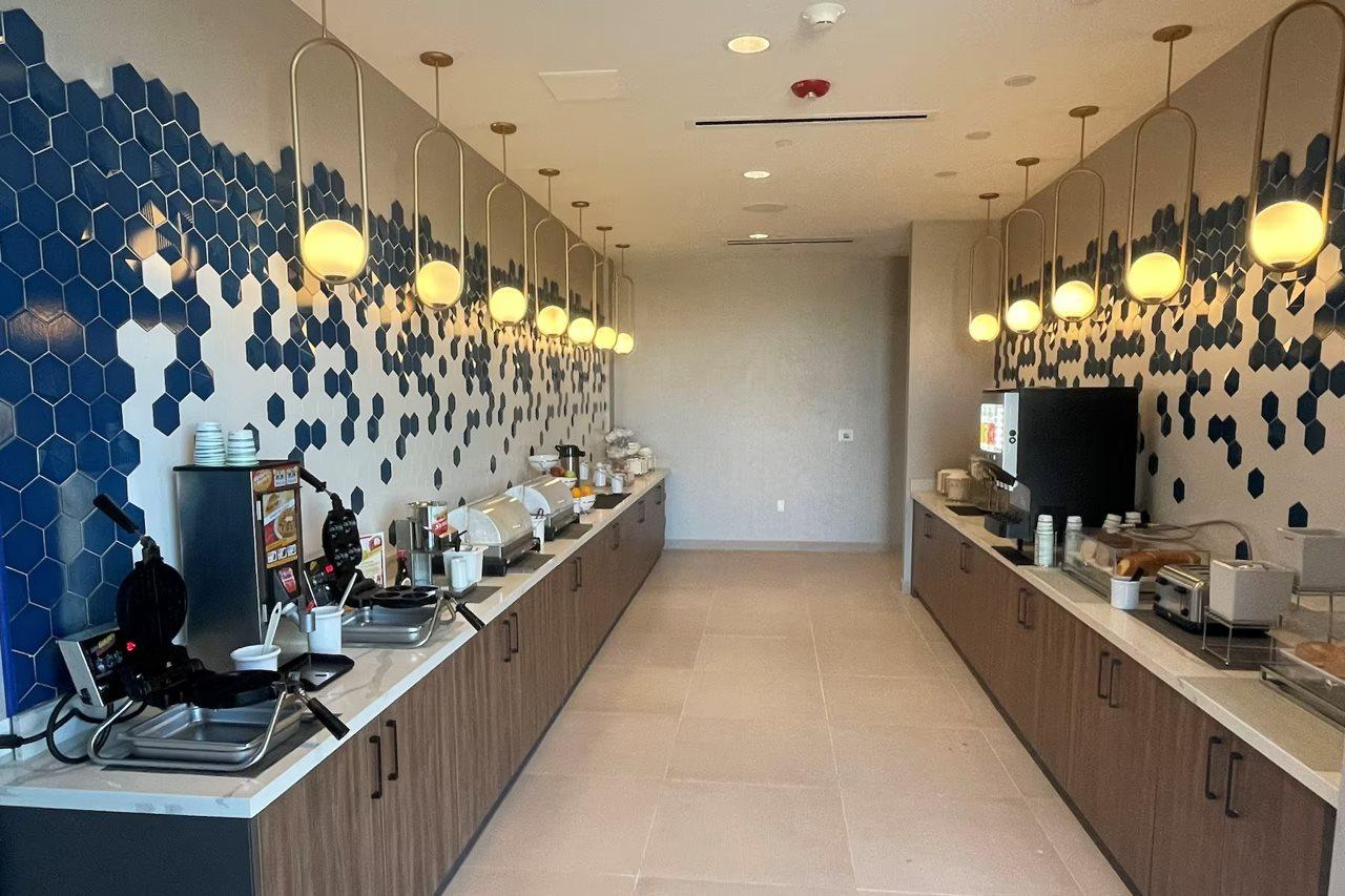 La Quinta Inn & Suites By Wyndham Ankeny Ia - Des Moines Ia Eksteriør billede